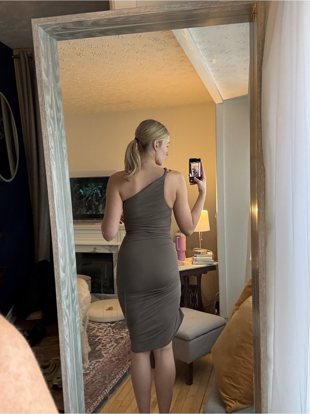 One-Shoulder Ruched Bodycon Dress - Picture 2 of 4